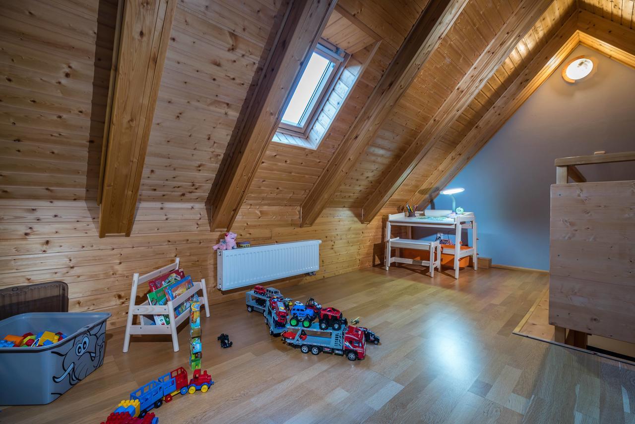 Oddy Villa Stará Lesná Eksteriør billede